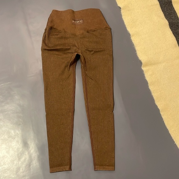 Balance Athletica Pants - Seamless Ribbed Balance Leggings